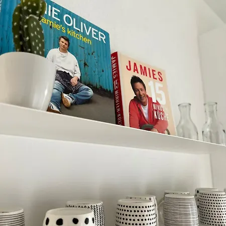 Wanderlust East73 ترير